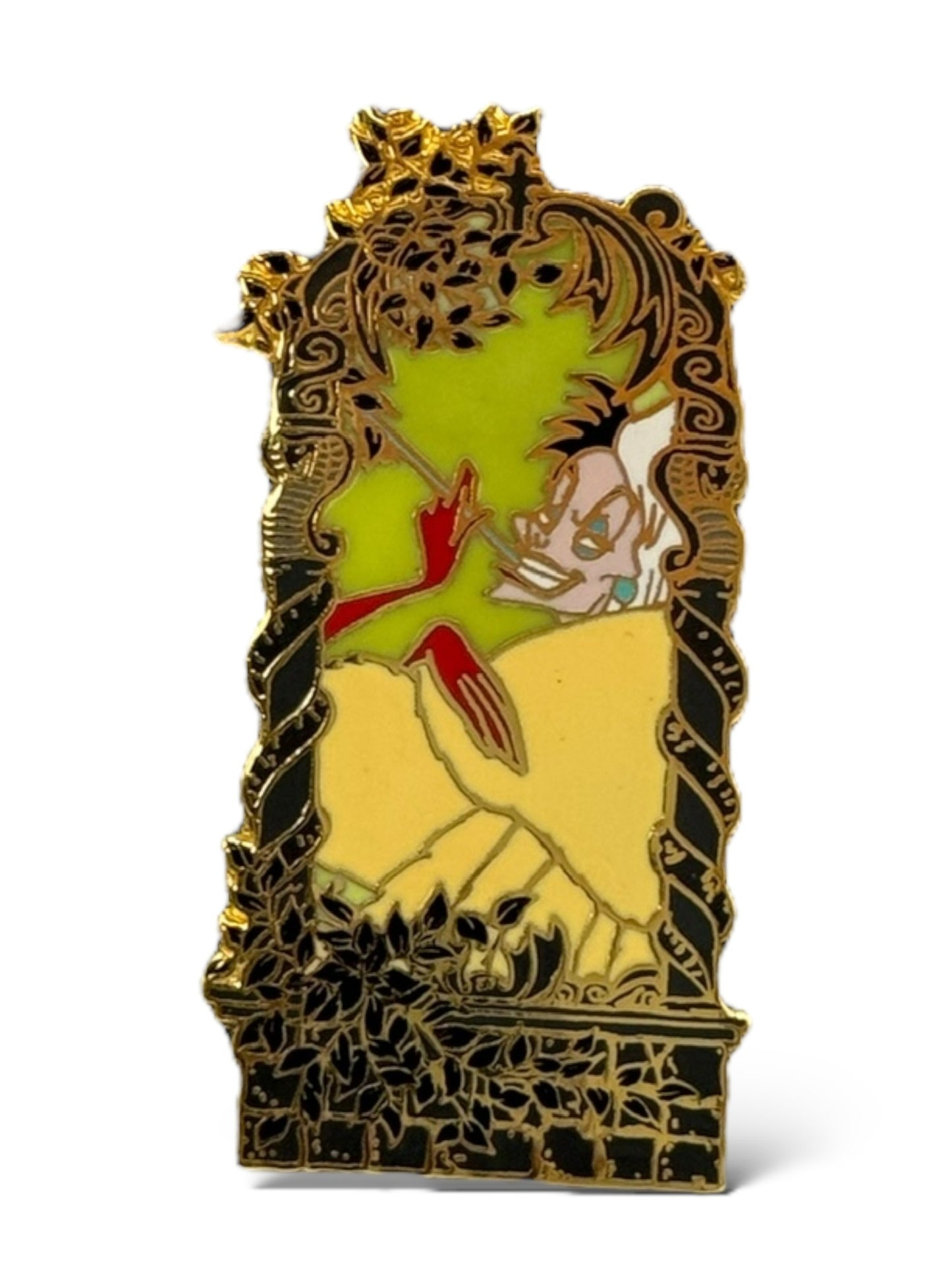 Disney Auctions Cruella in Frame Pin