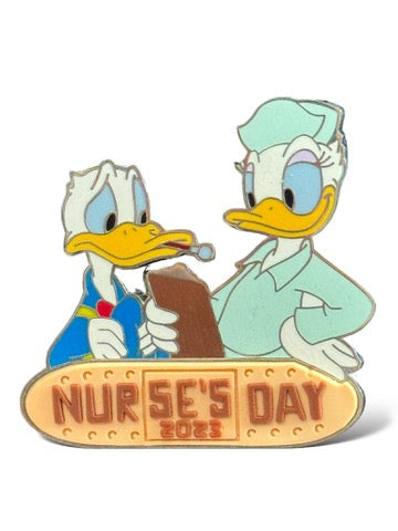 Disney Parks Nurses Day 2023 Donald and Daisy Pin