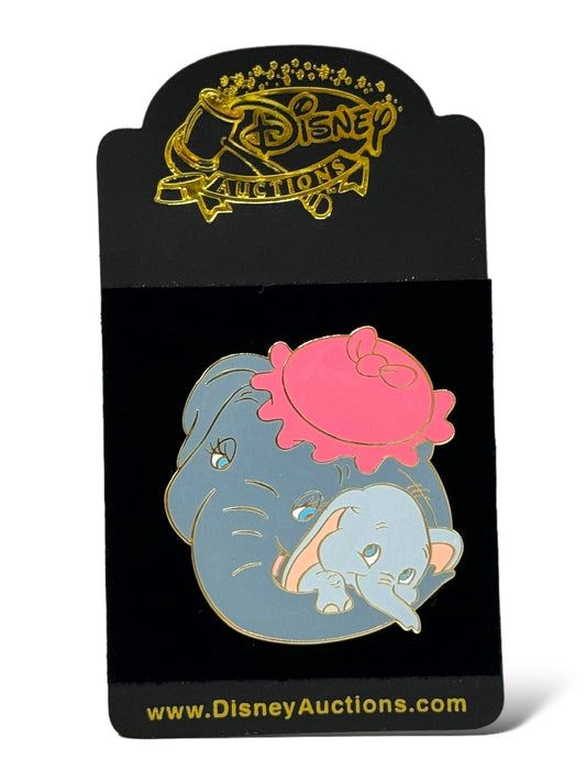 Disney Auctions Mrs. Jumbo and Dumbo Hugging Pin