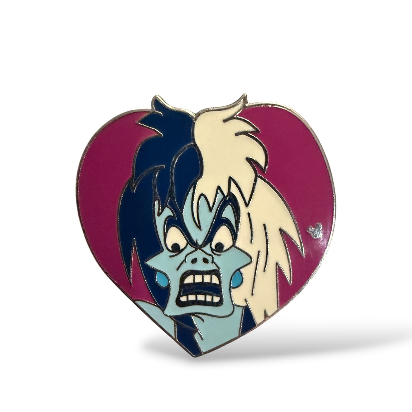 Cast Lanyard Villains Cruella Hidden Mickey Pin