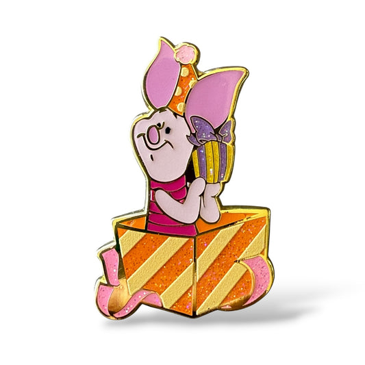 HKDL Magic Prize 2026 Pooh and Friends Birthday Party Piglet Pin