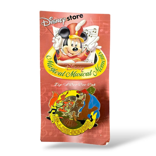 JDS Magical Musical Moments Brer Rabbit and Brer Bear Zip-A-Dee-Doo-Dah Yellow Pin