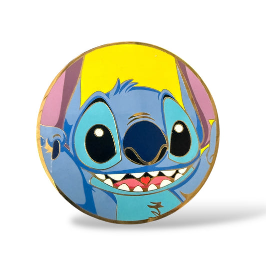 Acme Hotart Golden Magic Stitch Close Up Pin