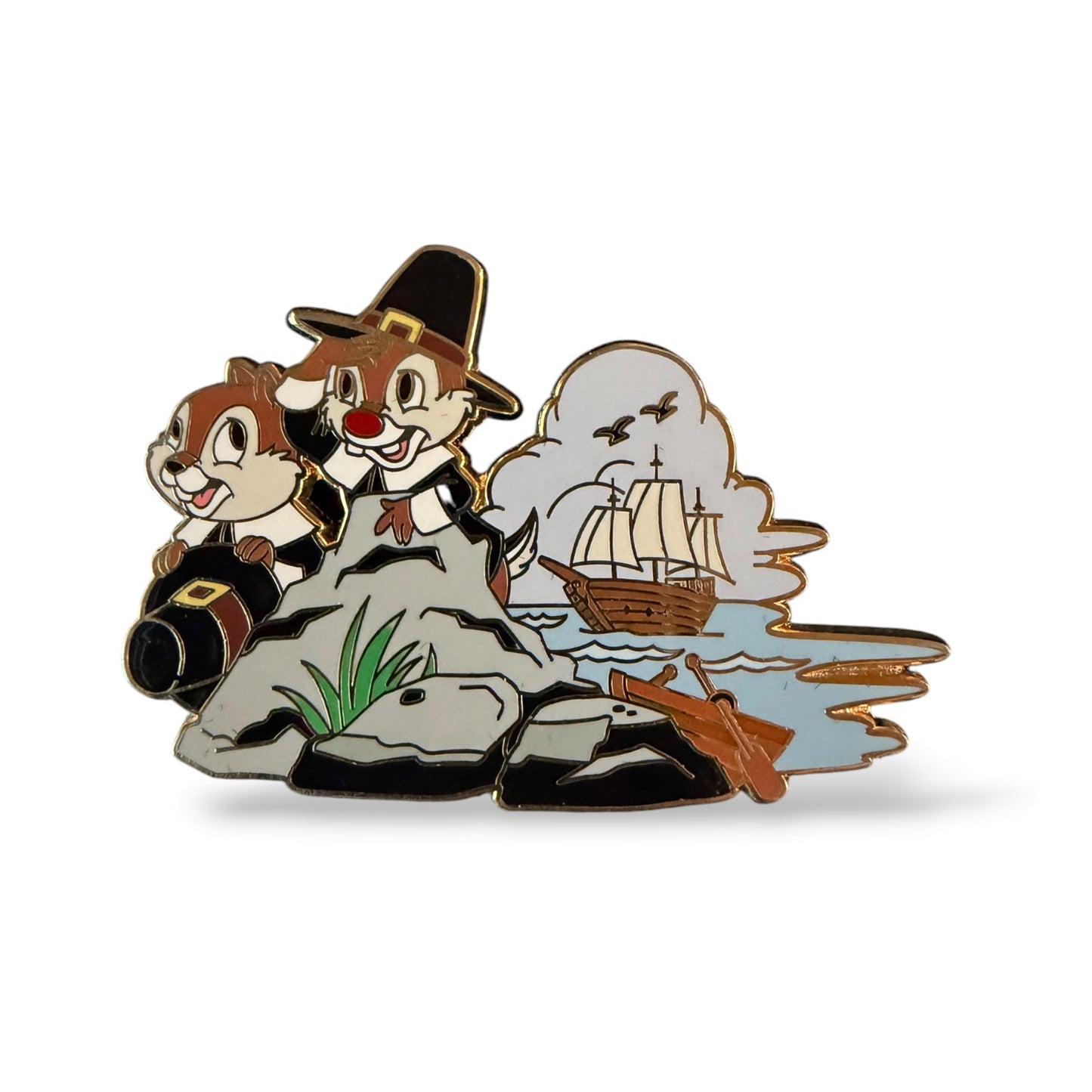 Disney Shopping Mayflower Pilgrims Chip n' Dale Pin