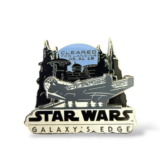DLR Star Wars Galaxy's Edge Opening Day Pin
