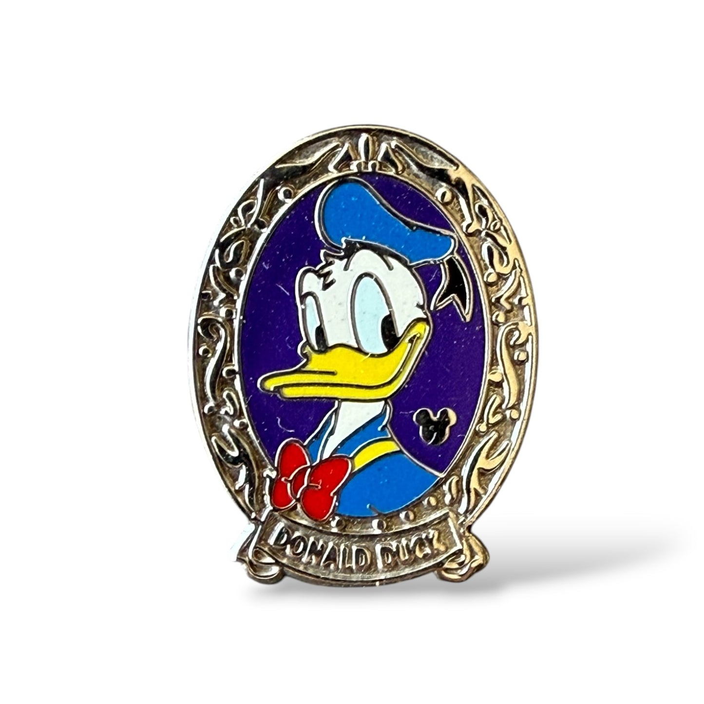 Cast Lanyard Character Frames Donald Hidden Mickey Pin