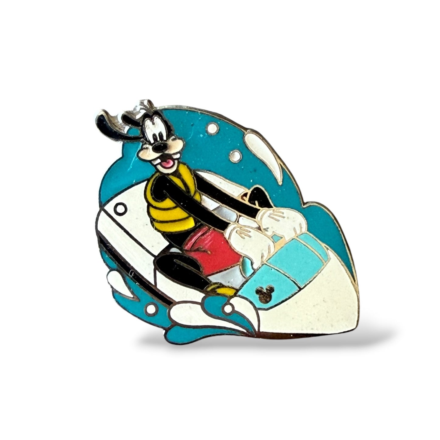 Cast Lanyard Recreation Goofy Boating Hidden Mickey Pin