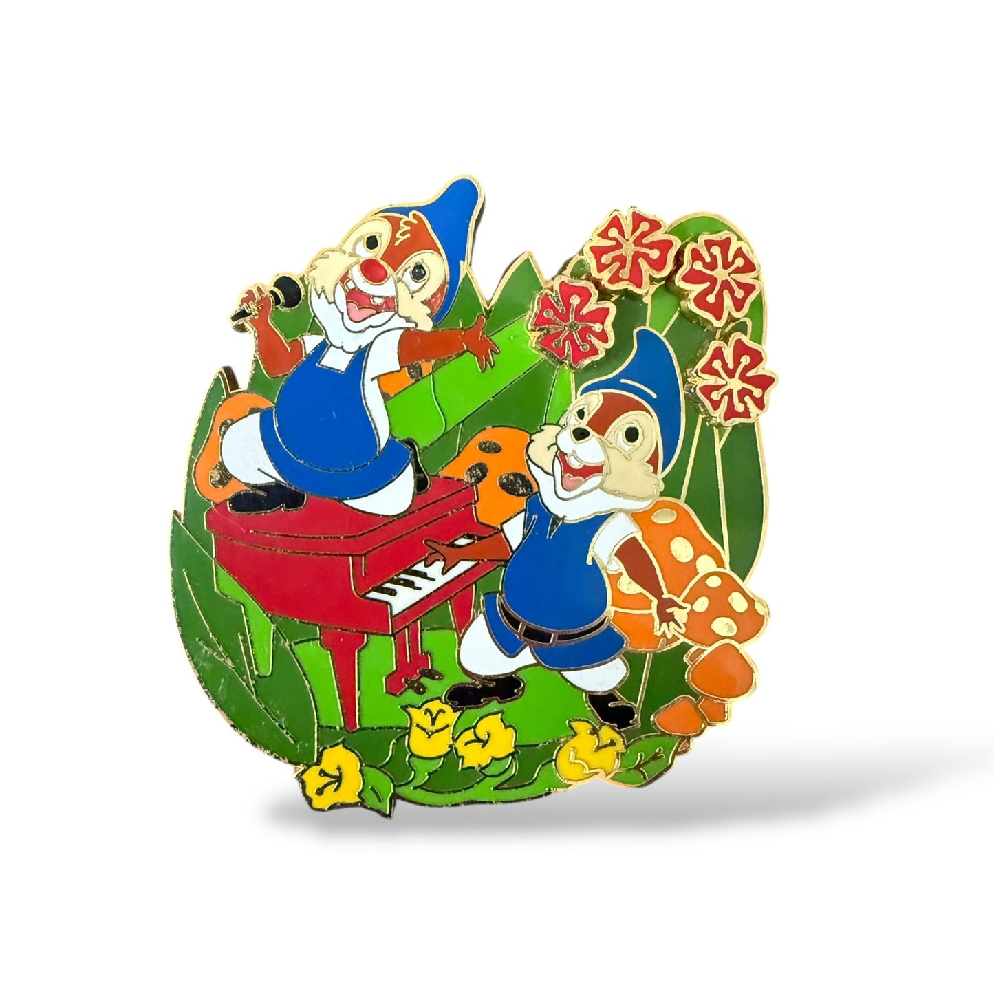 DSSH Gnomeo & Juliet Chip n' Dale Pin