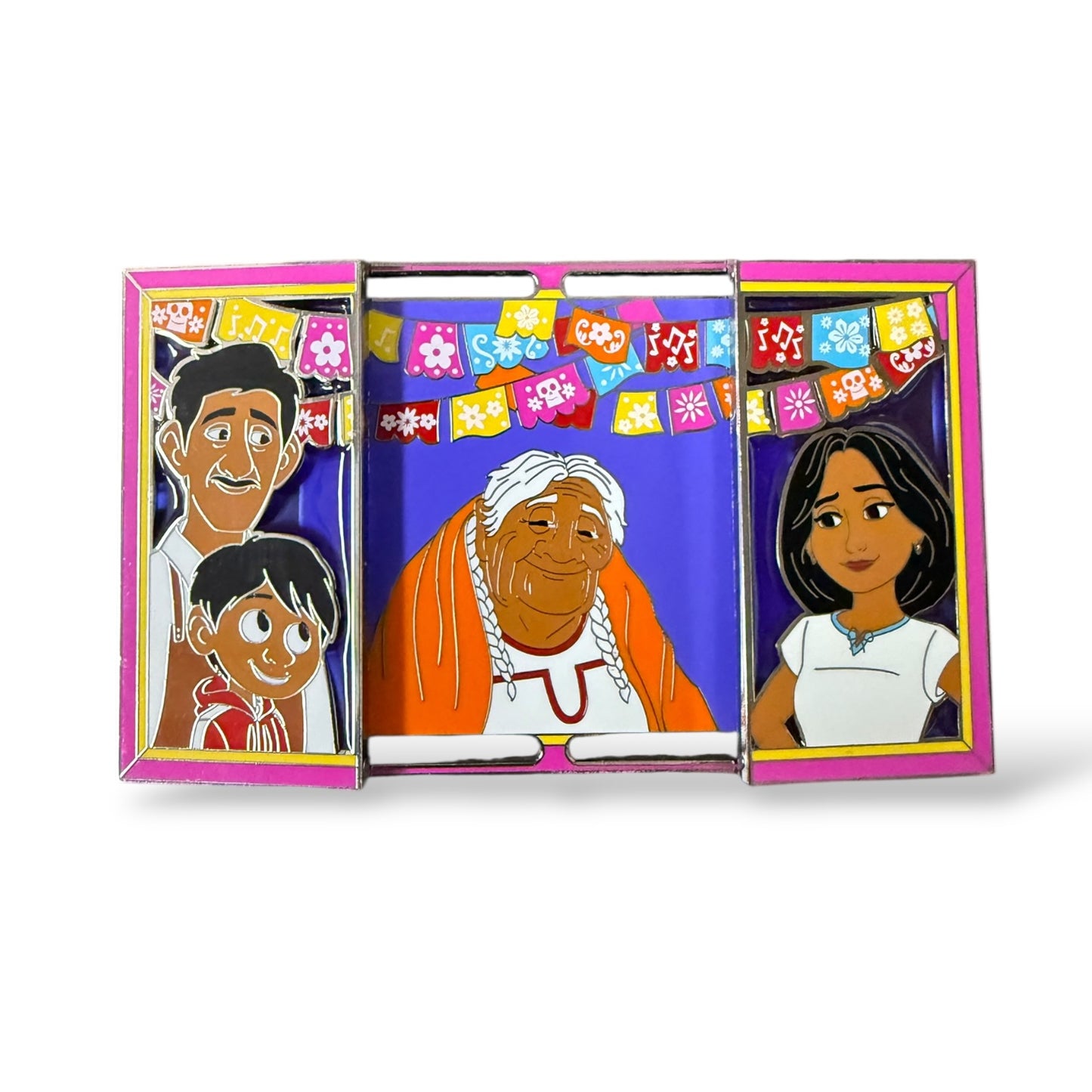 DLR One Family Memories Coco Pin