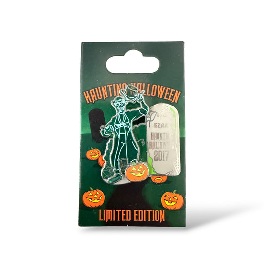 DLR Haunting Halloween 2017 Hitchhiking Ghost Tombstone Erza Pin