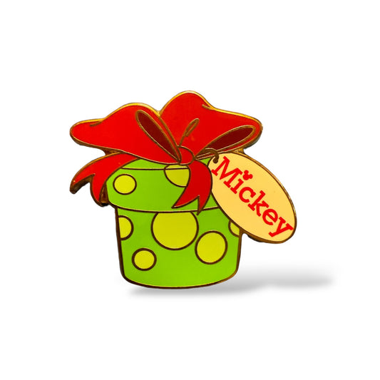 Disney Parks Mickey Green Present Gift Card Pin