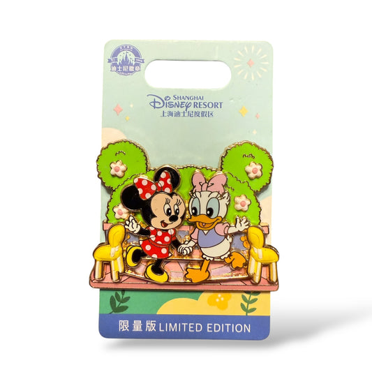 SDR Pin Trading Fun Day 2024 Characters Playing Cute Minnie and Daisy Musical Chairs Pin