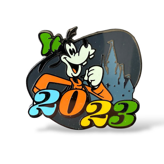 Disney Parks 2023 Booster Goofy Pin