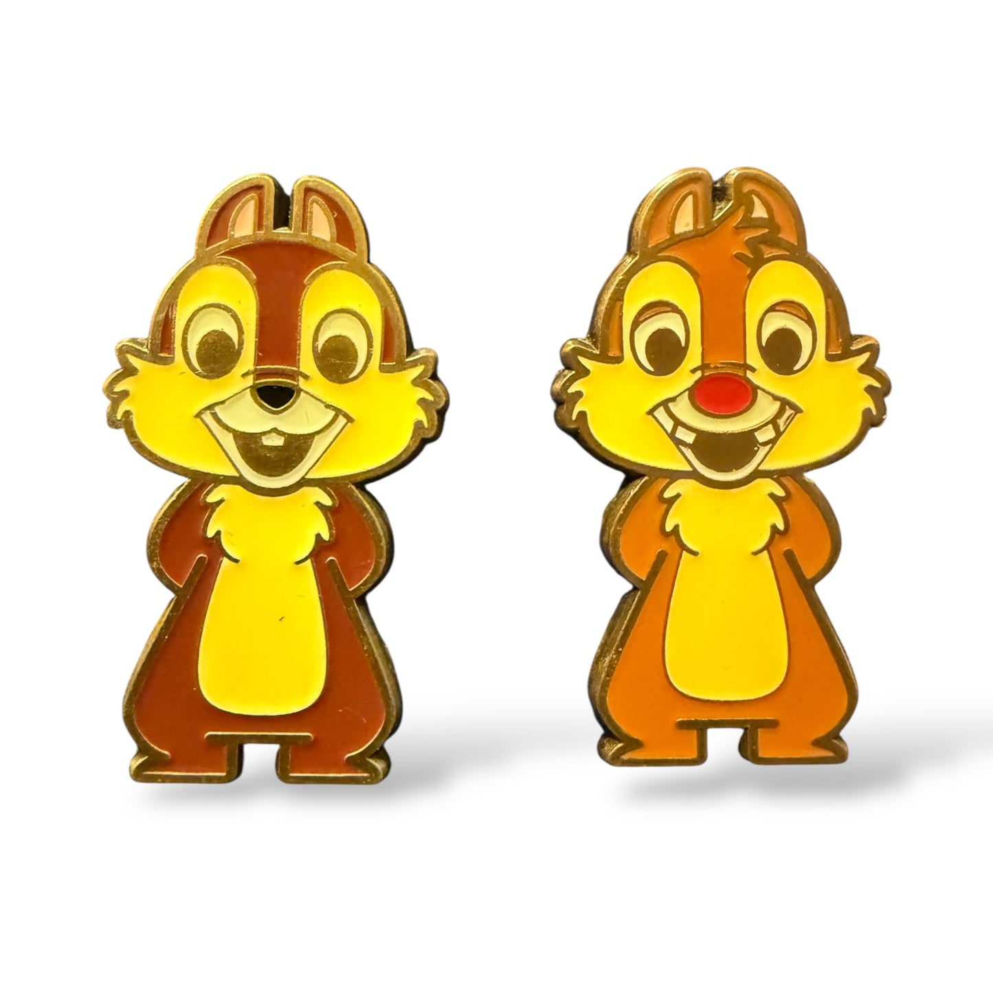 Loungefly Chip n' Dale Standing Pin Set