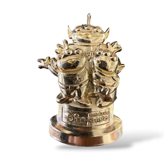 HKDL Little Green Men Gold Statue Pin