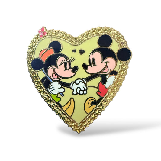 Disney Catalog Sweethearts Mickey and Minnie Pin
