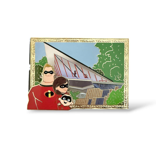DEC Welcome Home The Incredibles Pin