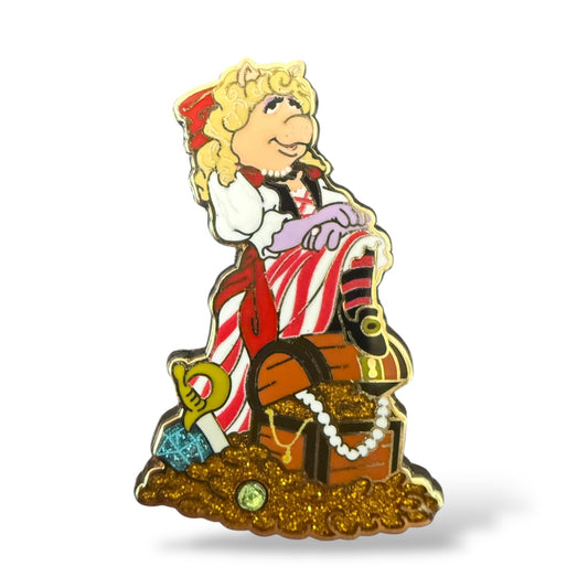 WDI Muppet Treasure Island 30th Anniversary Mystery Miss Piggy as Benjamina Gunn Pin