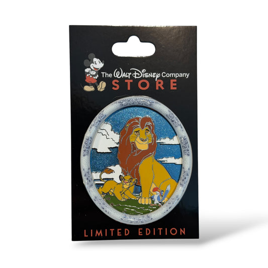 DEC Elements of Nature Collection Earth Series Mufasa and Simba Pin