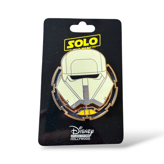 DSSH SOLO: A Star Wars Story Stormtrooper Helmet Pin