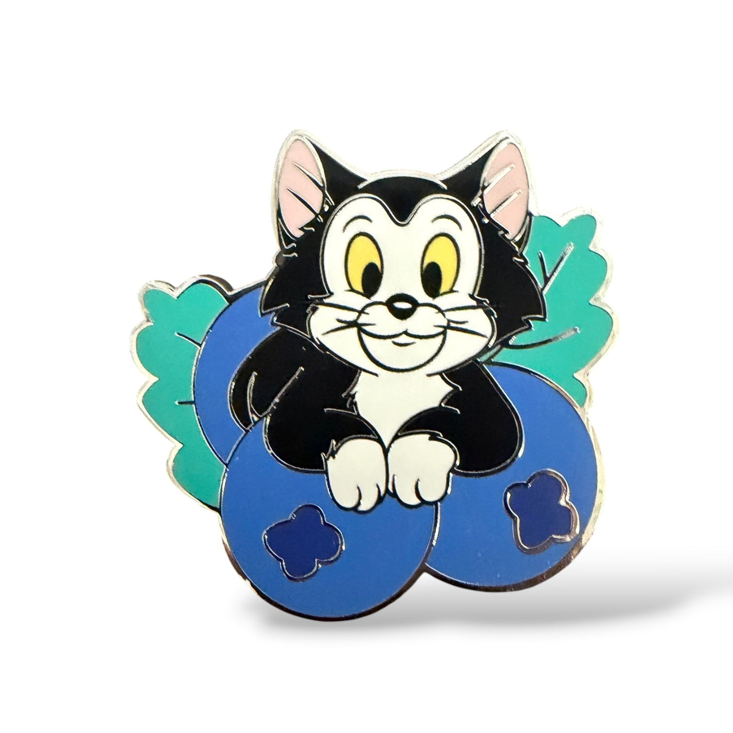 DLRP Characters with Fruit Series Figaro with Blueberries Pin