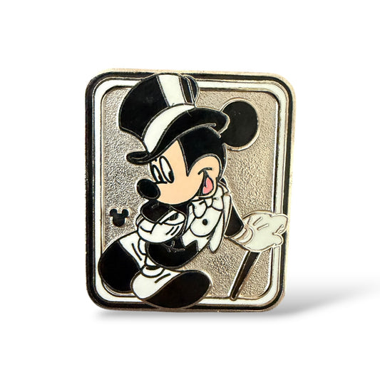 Cast Lanyard Formal Wear Mickey With Icon Hidden Mickey Pin