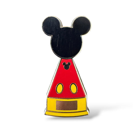 Cast Lanyard Trophies Mickey Mouse Hidden Mickey Pin