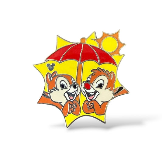 Cast Lanyard Chip n' Dale Through The Seasons Summer Pin