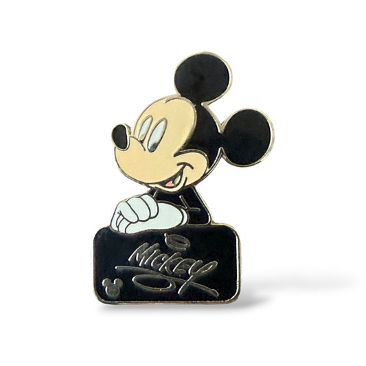 Cast Lanyard Mickey Autograph Black Hidden Mickey Pin