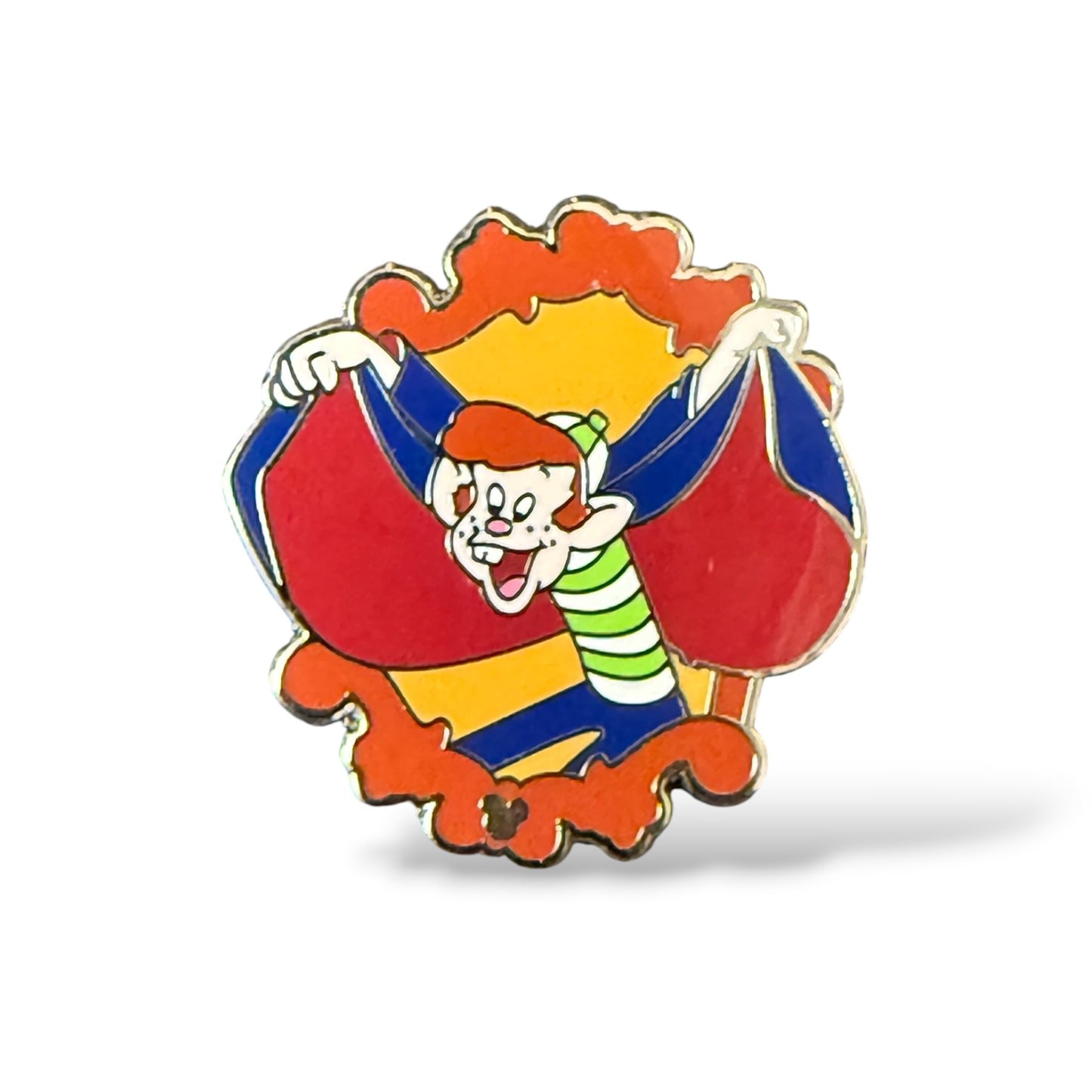 Cast Lanyard Dumbo and Friends Skinny Completer Hidden Mickey Pin