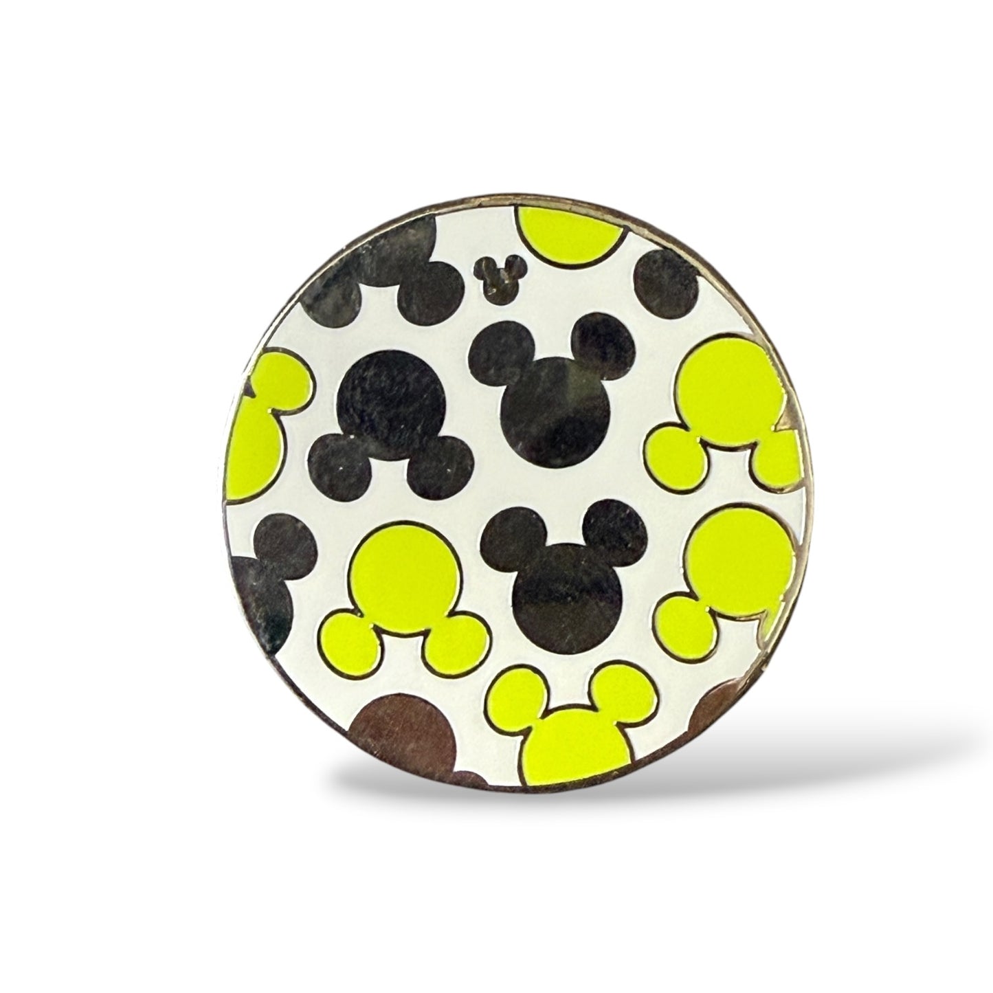 Cast Lanyard Brights Watches Silver and Green Hidden Mickey Pin