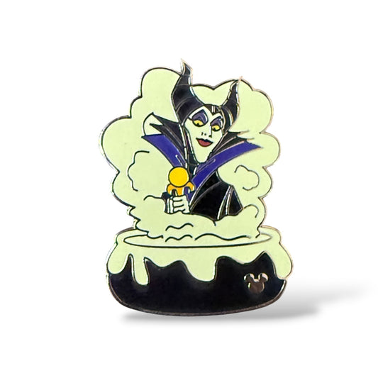 Cast Lanyard Disney Villain Cauldrons Maleficent Hidden Mickey Pin