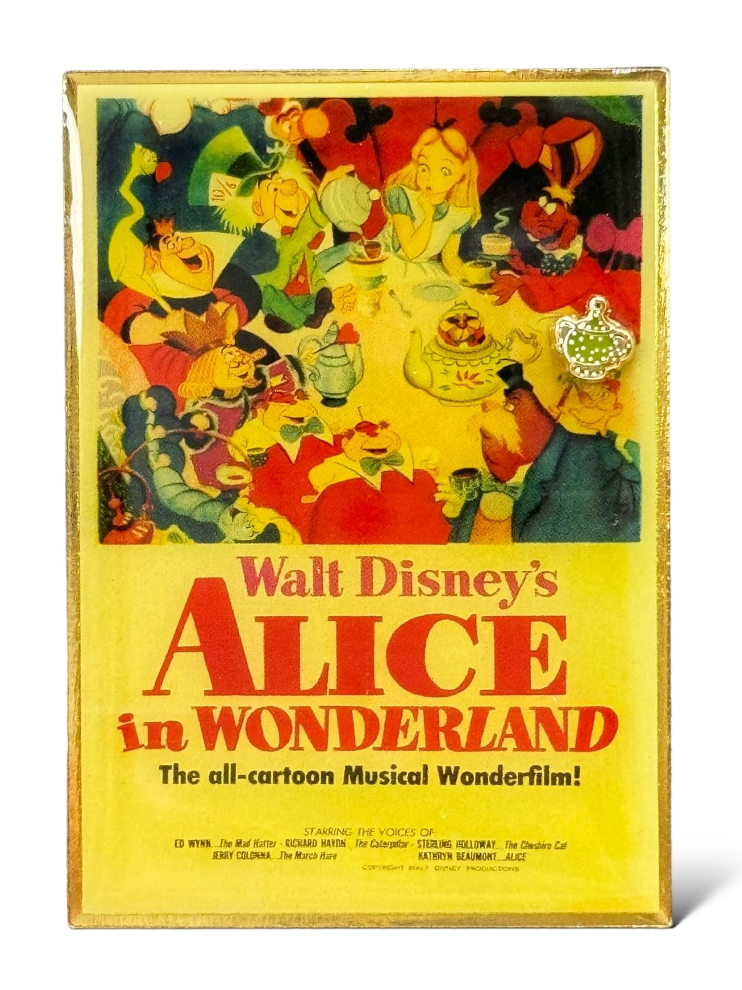 DSSH Disney Classics Posters Alice in Wonderland Pin