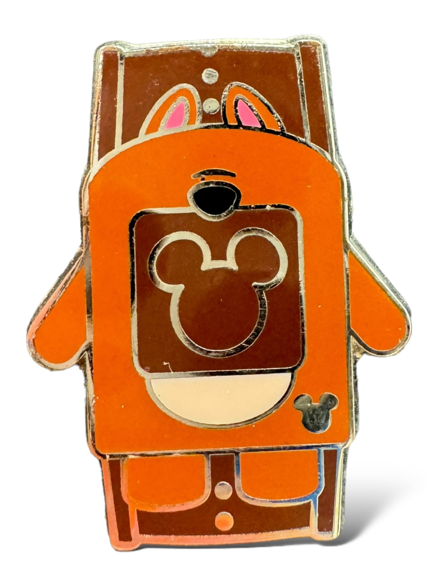 Cast Lanyard MagicBands Chip Hidden Mickey Pin