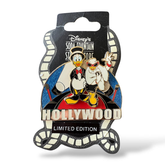 DSSH Hollywood Red Carpet Donald and Daisy Pin