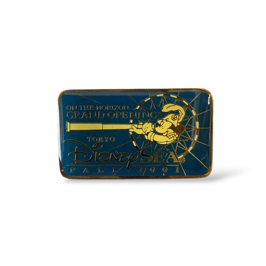 TDR FALL 2001 Mickey On The Horizon Grand Opening Pin