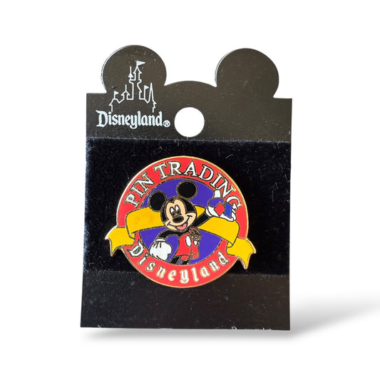 DLR Official Pin Trading Mickey Mouse Pin
