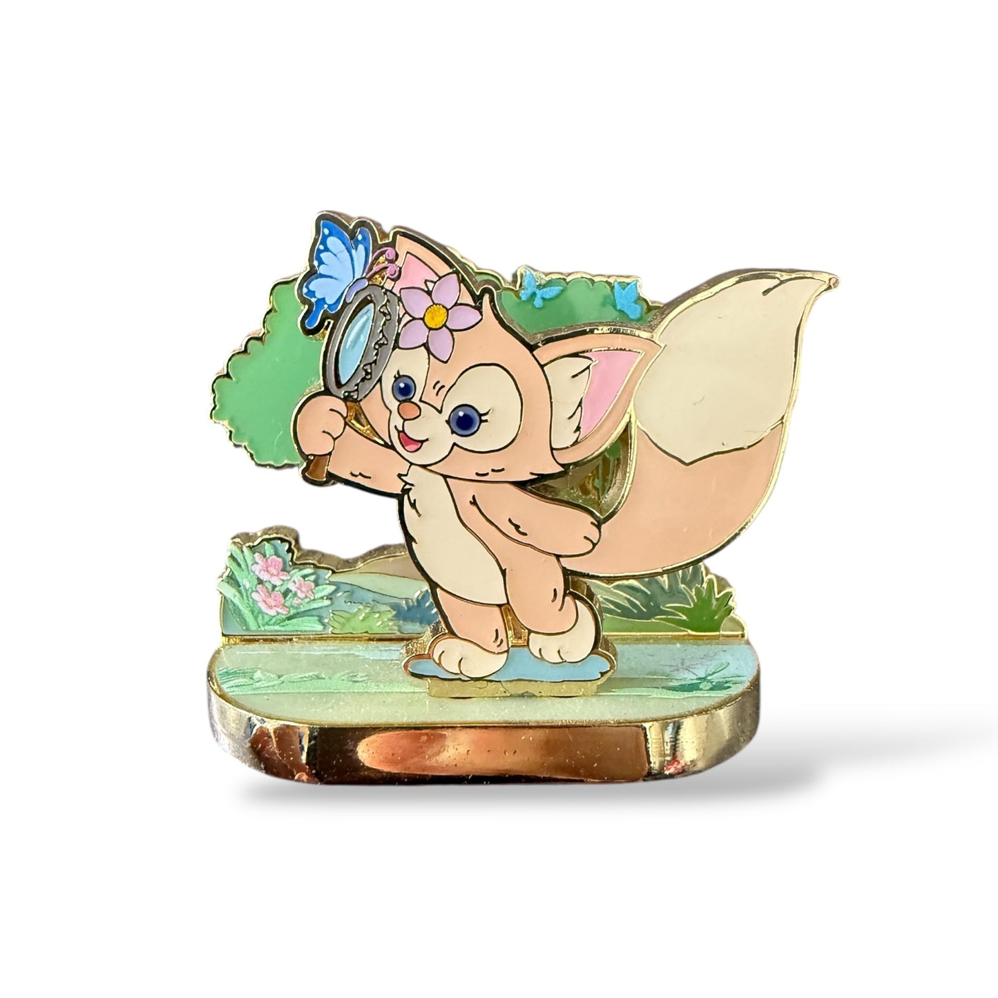 SDR Duffy and Friends Diorama LinaBell with Magnifying Glass and Butterfly Pin