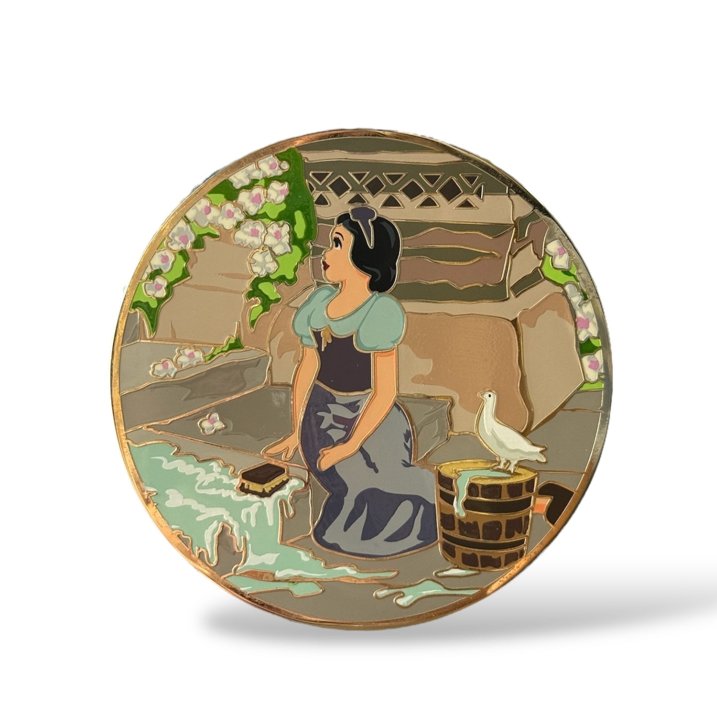 Acme Hotart Golden Magic Hearing a Song Snow White Pin