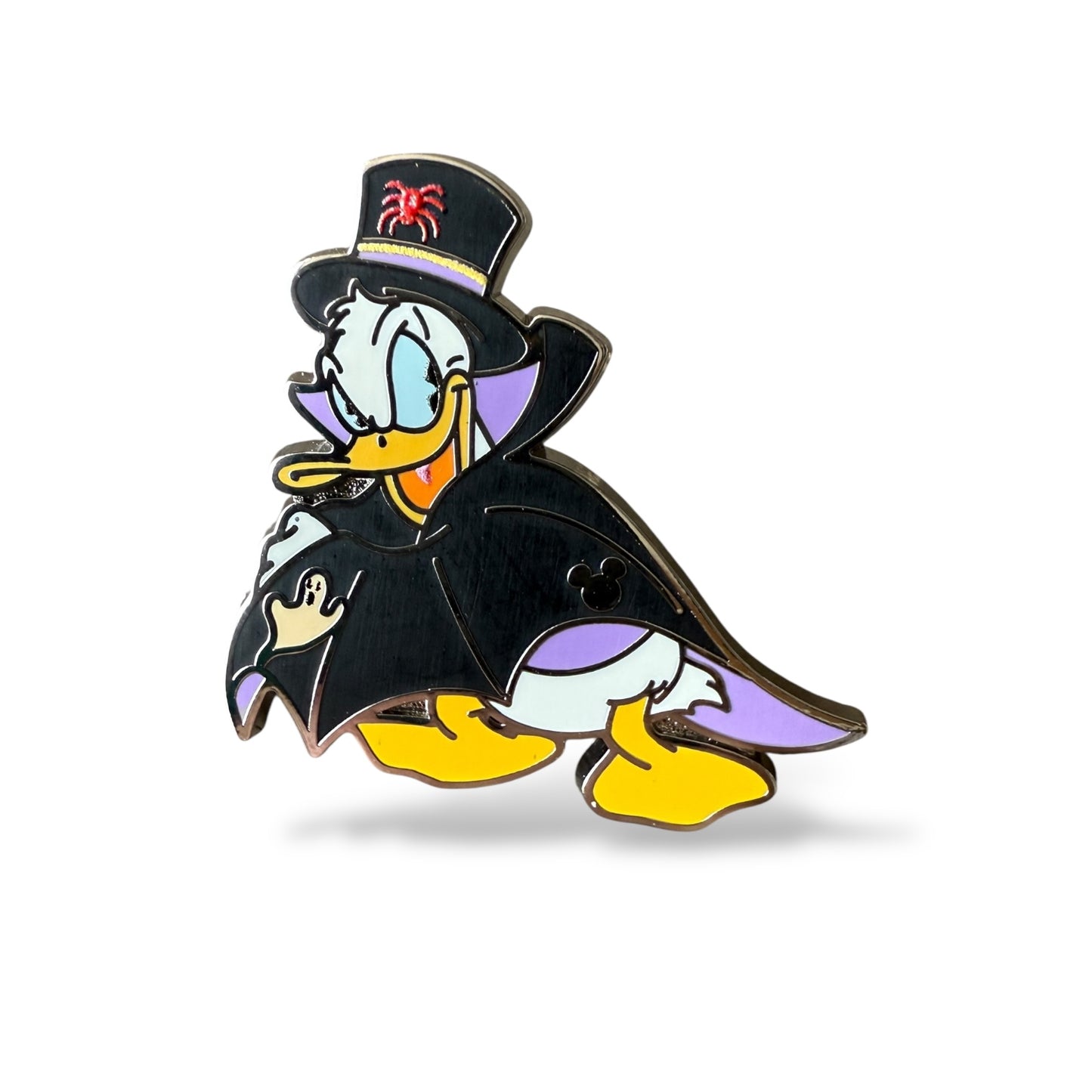 Cast Lanyard Donald Holidays Halloween Hidden Mickey Pin