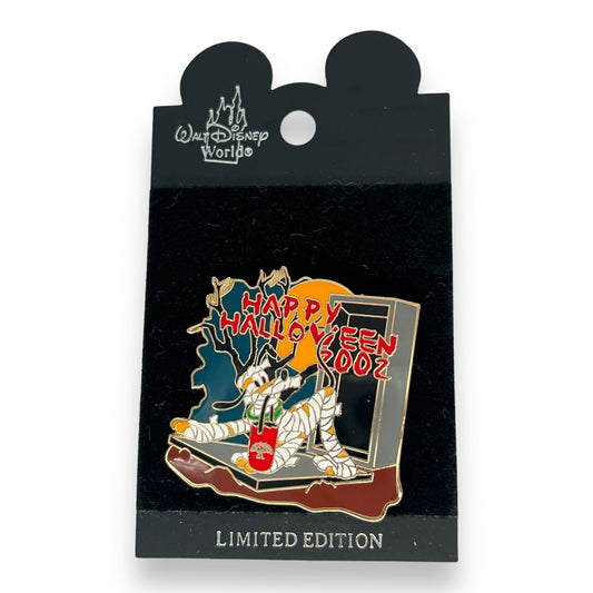 Disney Parks Halloween 2002 Pluto Mummy Pin