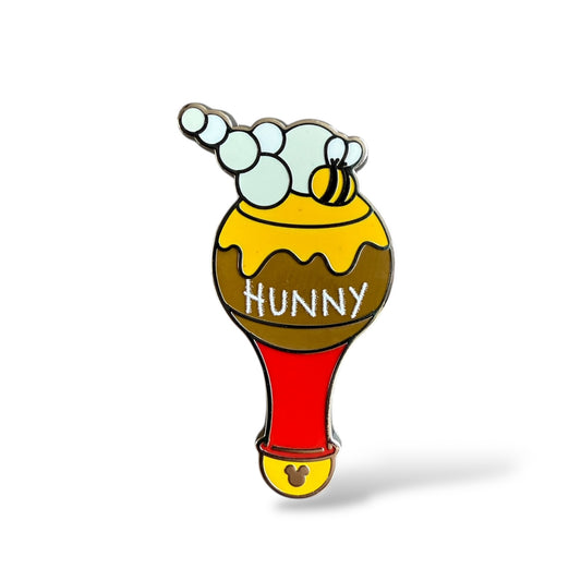 Cast Lanyard Bubble Wands Pooh Hidden Mickey Pin