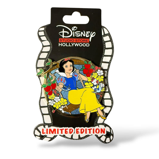DSSH Spring Swings Snow White Pin