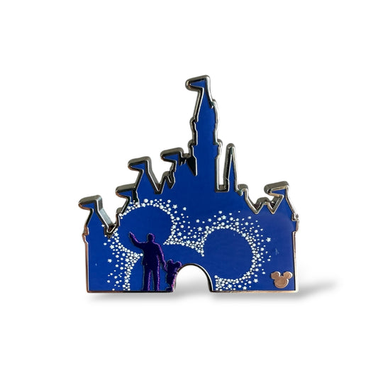 Cast Lanyard Sleeping Beauty Castles Partner's Statue Hidden Mickey Pin