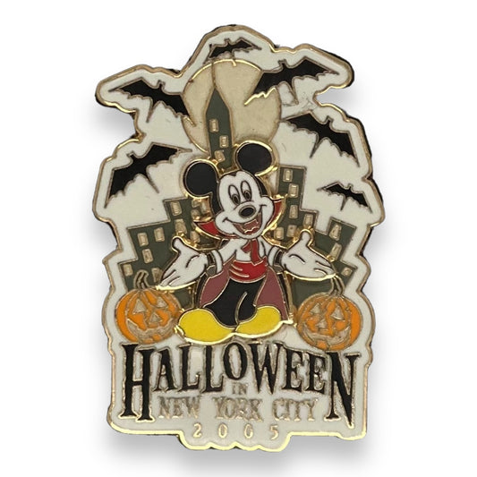 WOD NYC Halloween 2005 Vampire Mickey Pin