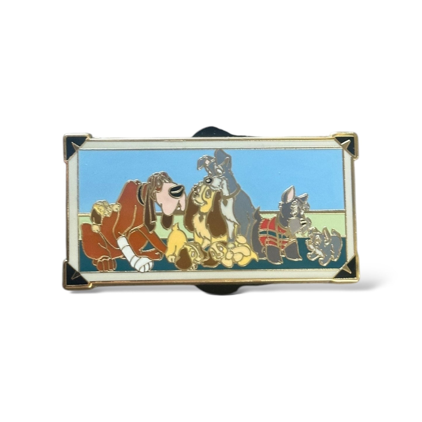 UKDS Lady And The Tramp With Puppies Pin