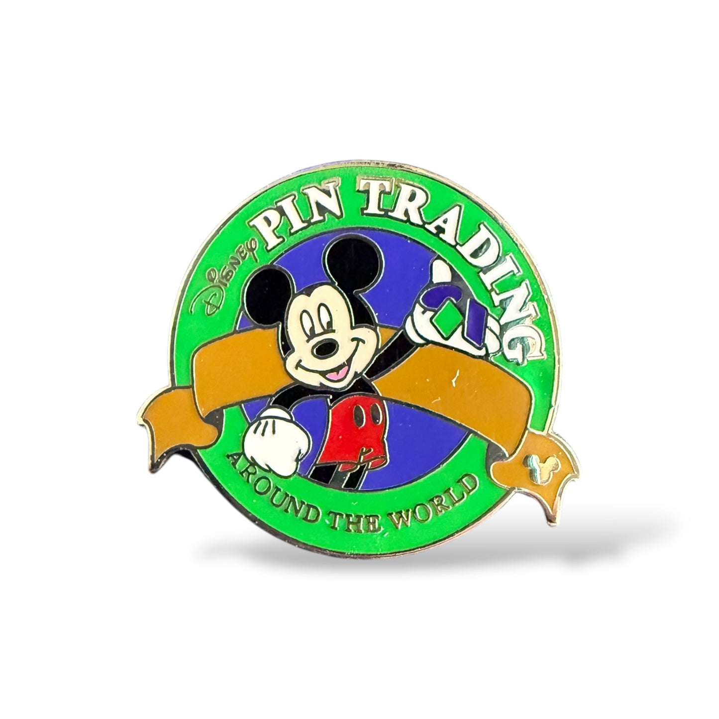 Cast Lanyard Pin Trading Around The World Logo Mickey Green Hidden Mickey Pin