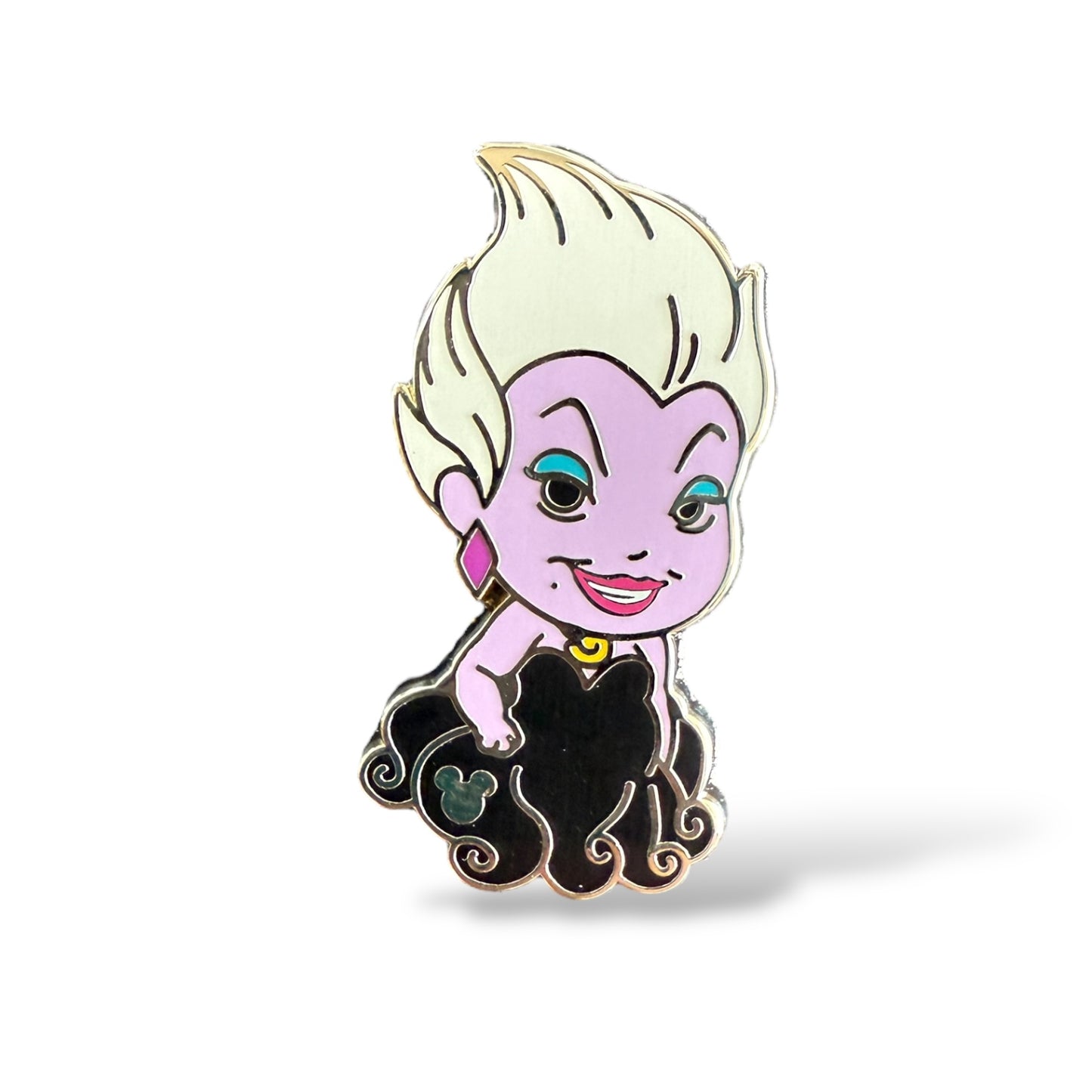 Cast Lanyard Cute Villains Ursula Hidden Mickey Pin