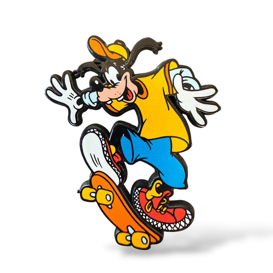 UKDS Plastic Mickey and His Gang Goofy Skateboard Pin