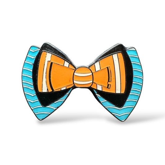 Loungefly Pixar Bows Mystery Nemo Pin